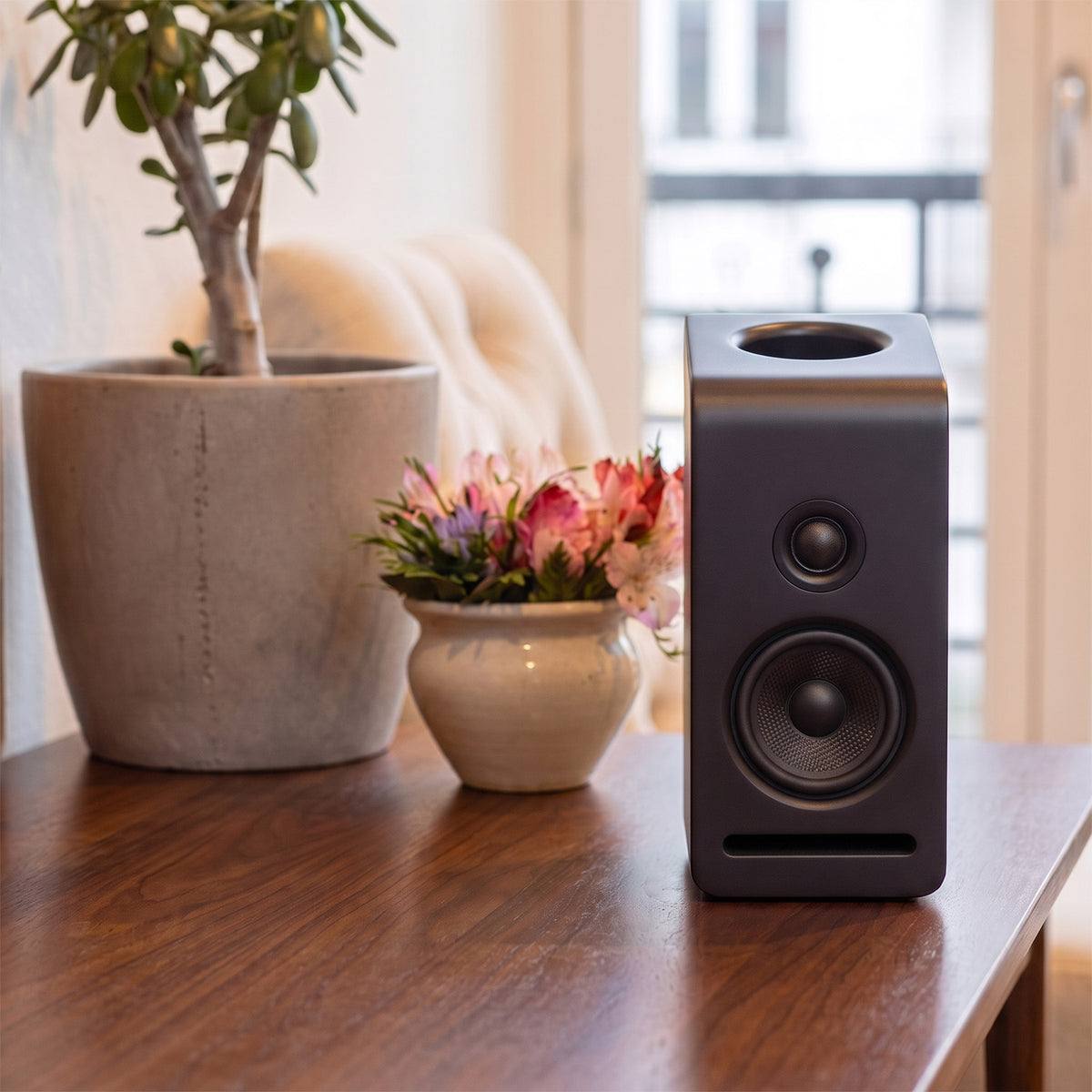 Monaco Front Speakers with Upfiring Drivers (B-Stock)